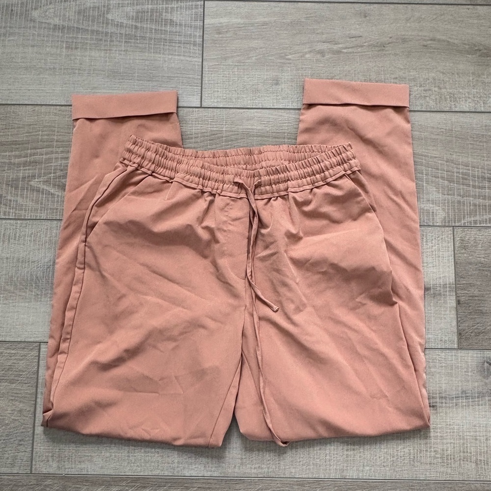 Daily Ritual Women's Soft Peach Joggers - Picture 2 of 6